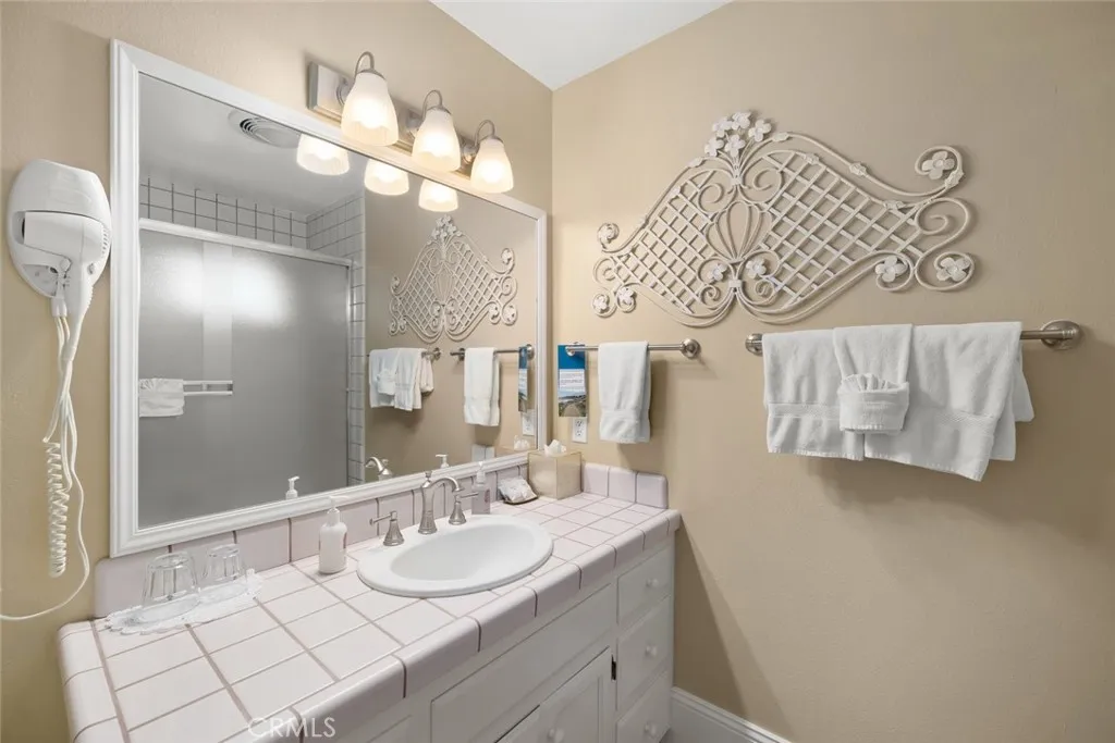 Additional image 136 of 2476 Main Street, Cambria, CA 93428