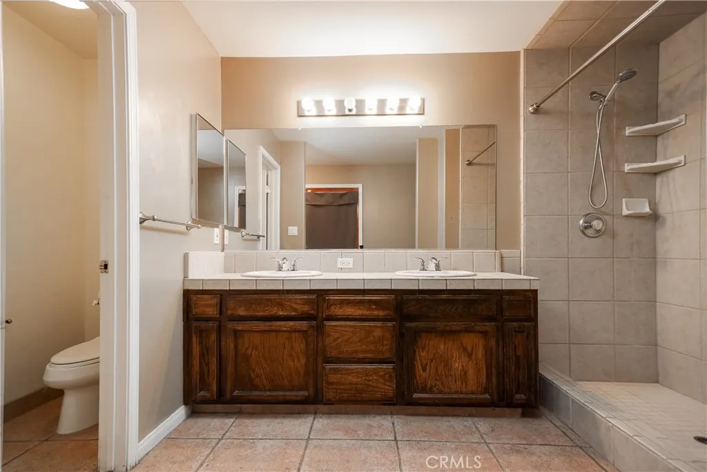 Additional image 46 of 5506 Seasons Dr, Bakersfield, CA 93313