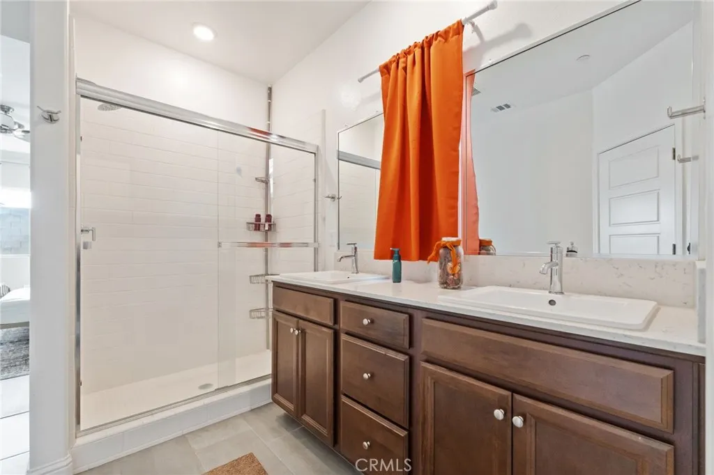 Additional image 51 of 3731 N Summers Court, Visalia, CA 93291