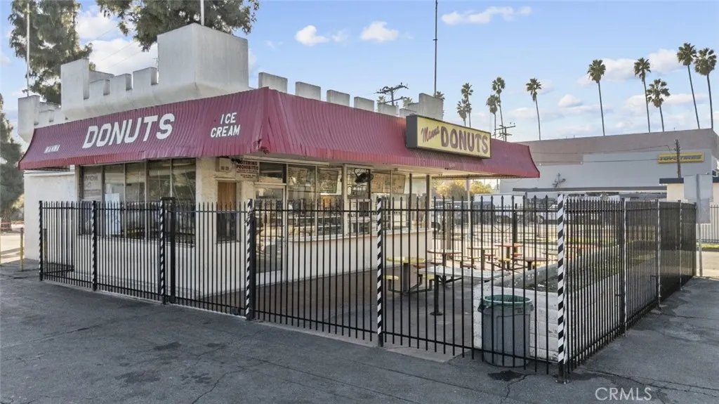 Additional image 7 of 600 E Holt Avenue, Pomona, CA 91767