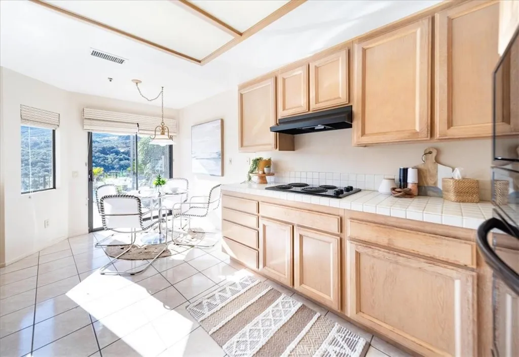 Additional image 19 of 28742 Vista Valley Drive, Vista, CA 92084