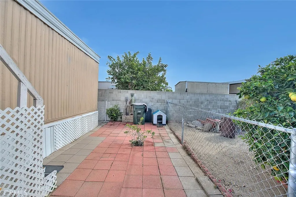 Additional image 30 of 17333 Valley Blvd Unit 15E, Fontana, CA 92335