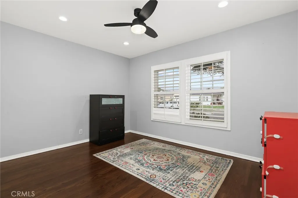 Additional image 47 of 2117 N Screenland Dr, Burbank, CA 91505