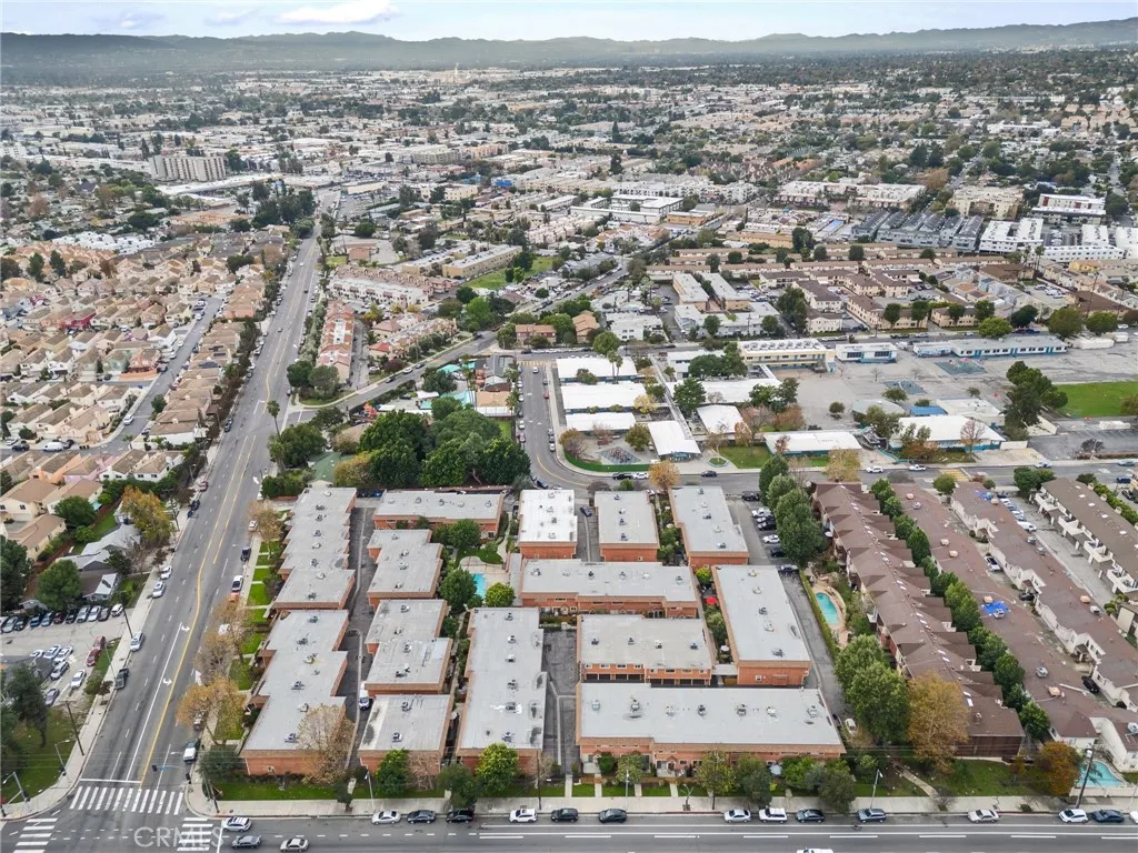 14265 Terra Bella Street Unit 40, Panorama City, CA 91402