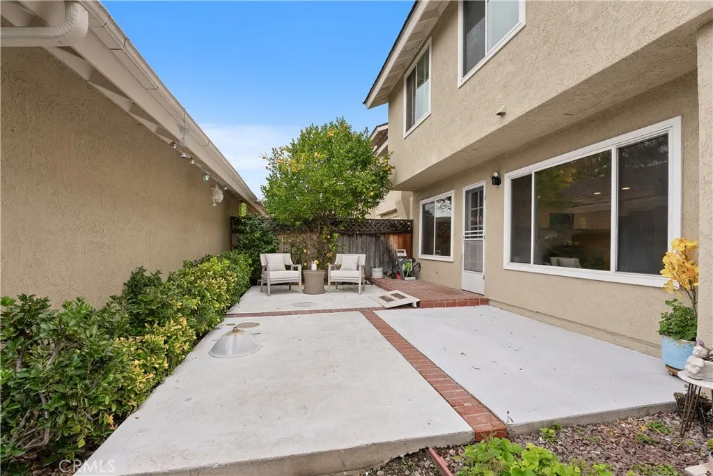 Additional image 32 of 16 E Yale Loop #28, Irvine, CA 92604