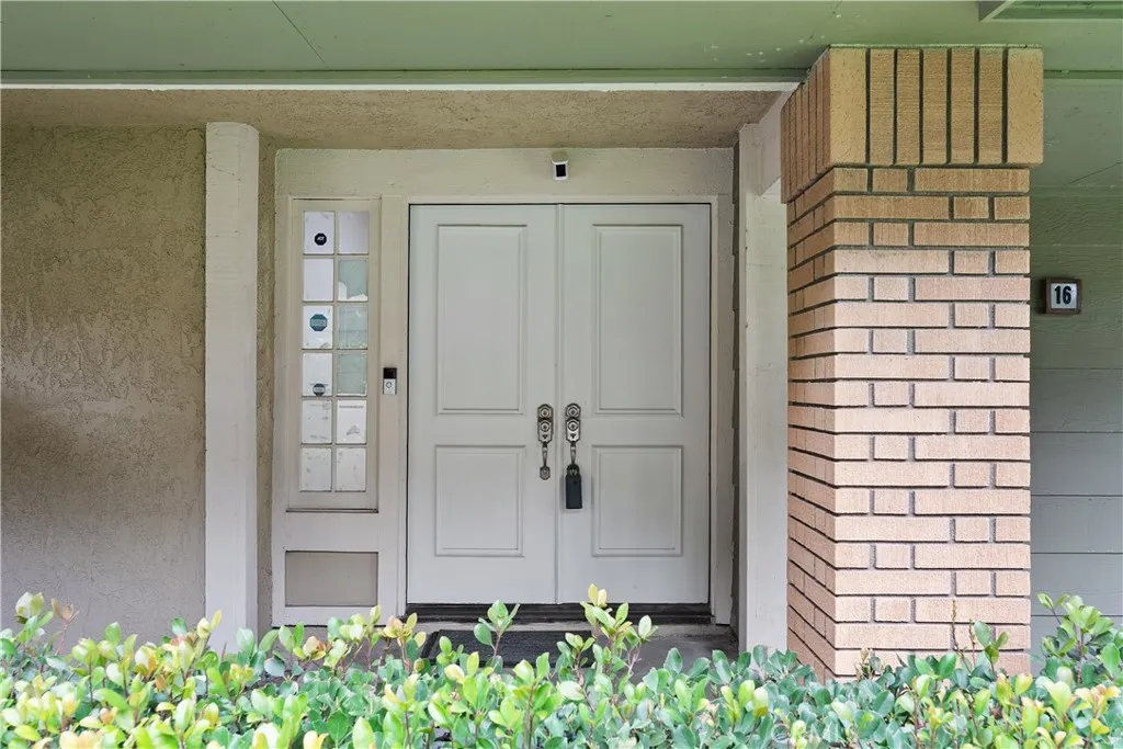 Additional image 35 of 16 E Yale Loop #28, Irvine, CA 92604