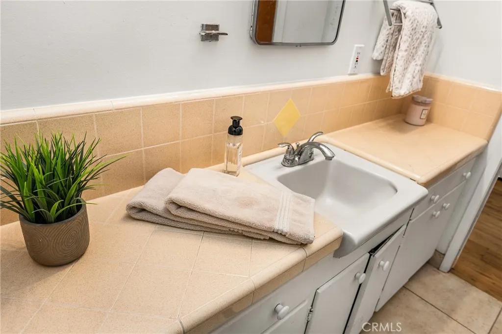 Additional image 40 of 527 N Park Lane, Orange, CA 92867