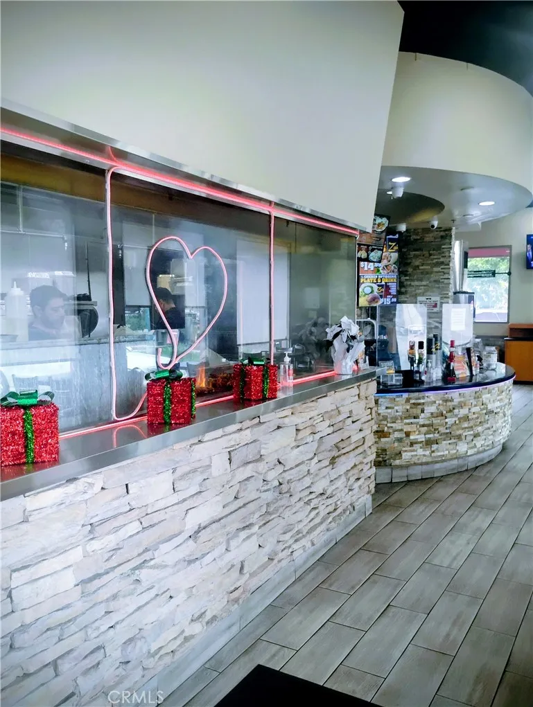 Additional image 26 of 806 S Indian Hill Blvd, Claremont, CA 91711