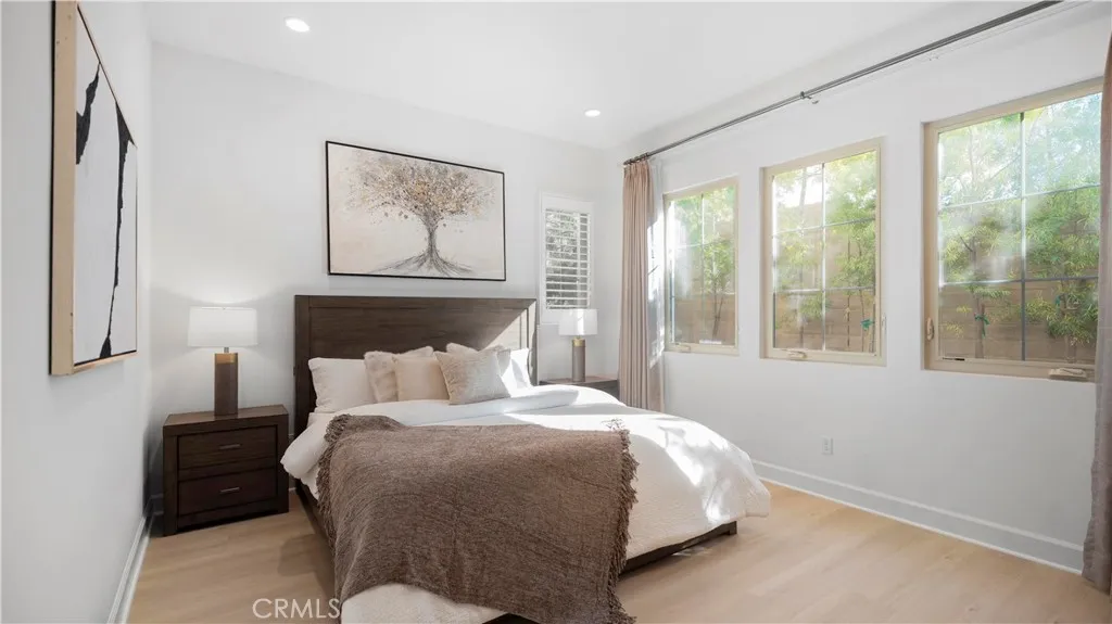 Additional image 18 of 138 Jayhawk, Irvine, CA 92602