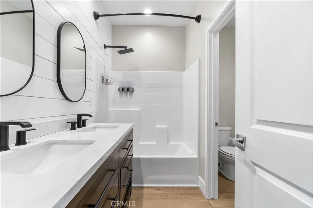 Additional image 60 of 28661 Jardineras Dr, Valencia, CA 91354