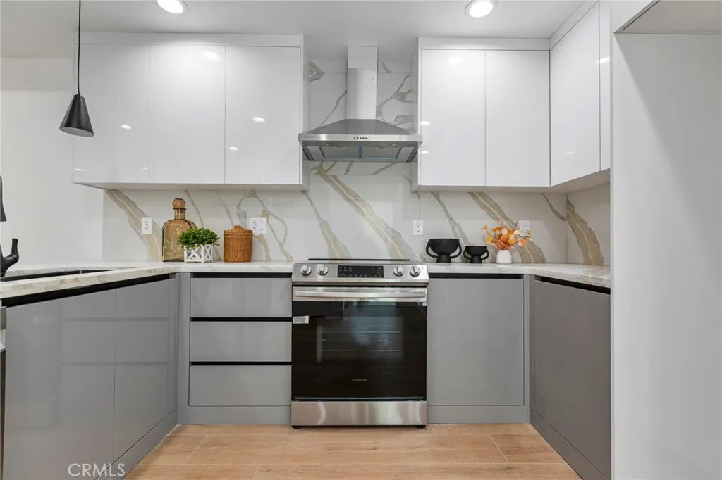 Additional image 12 of 1010 W 223rd Street Unit 3, Torrance, CA 90502