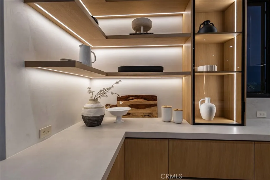 Additional image 19 of 5205 Etiwanda, Tarzana, CA 91356