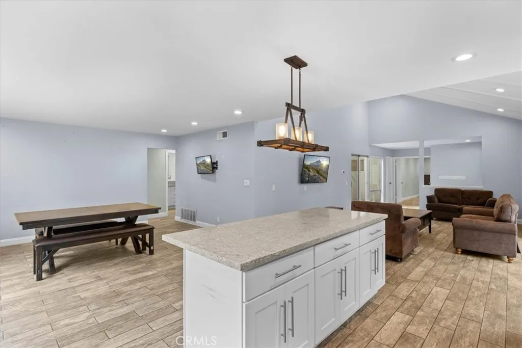 Additional image 17 of 6 Banyan Tree Ln, Irvine, CA 92612