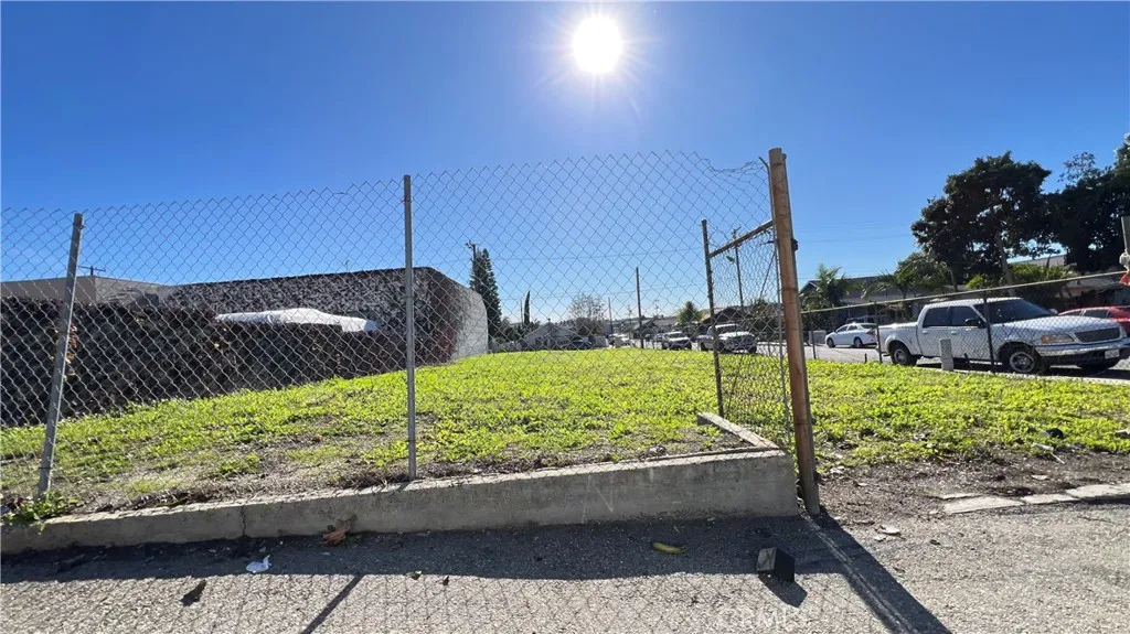 Additional image 13 of 300 E La Habra Boulevard, La Habra, CA 90631