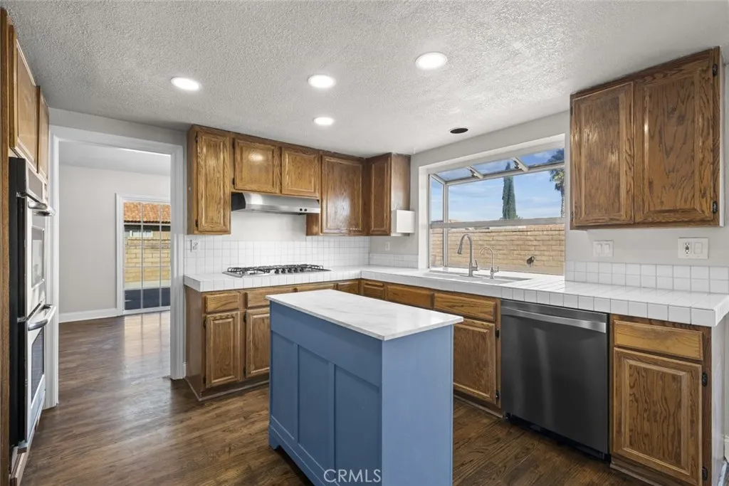 Additional image 34 of 38936 Glenwood Drive, Palmdale, CA 93551