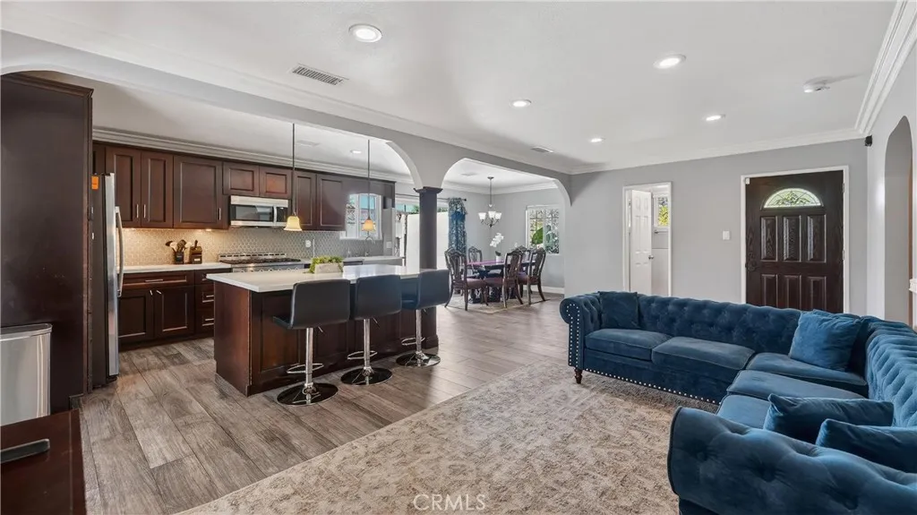 Additional image 11 of 2422 Bern Lane, Santa Ana, CA 92706