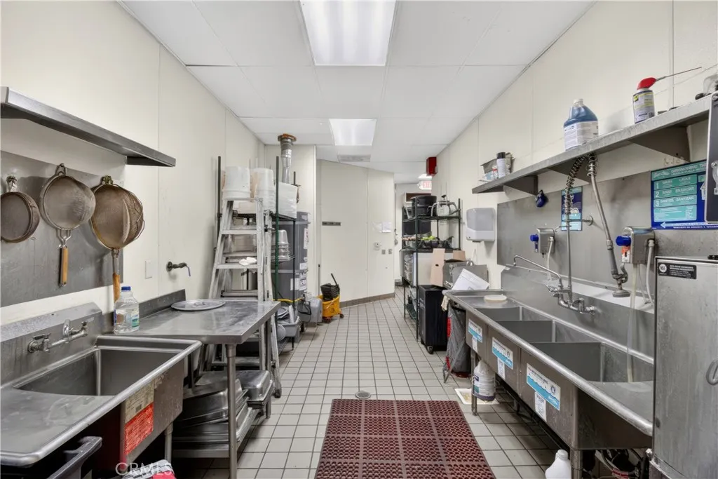 Additional image 40 of 2363 California Avenue Unit 105, Corona, CA 92881