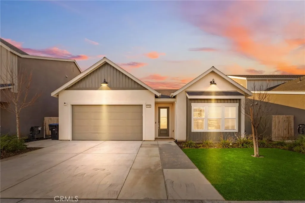 Additional image 2 of 3731 N Summers Court, Visalia, CA 93291