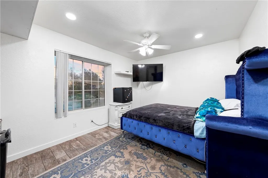 Additional image 15 of 36904 95th St E, Littlerock, CA 93543