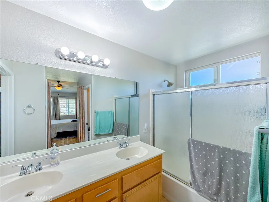 Additional image 22 of 43956 Gillan Avenue, Lancaster, CA 93535