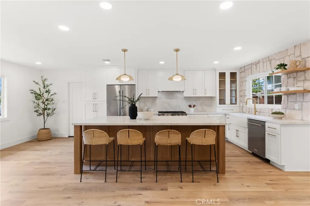 Additional image 4 of 2943 Baker Street, Costa Mesa, CA 92626