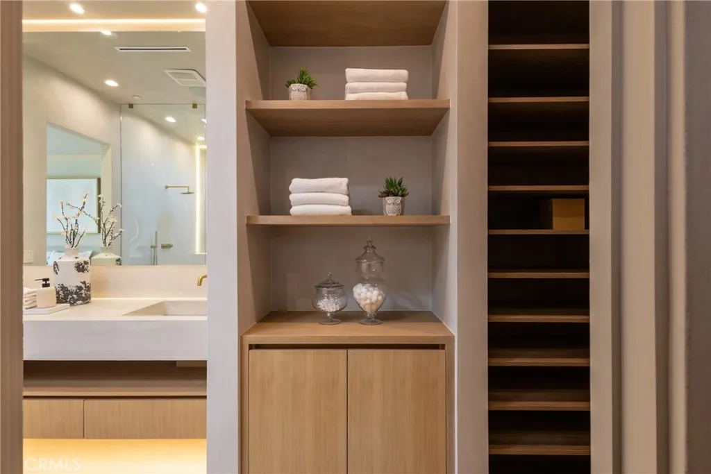 Additional image 68 of 5205 Etiwanda, Tarzana, CA 91356