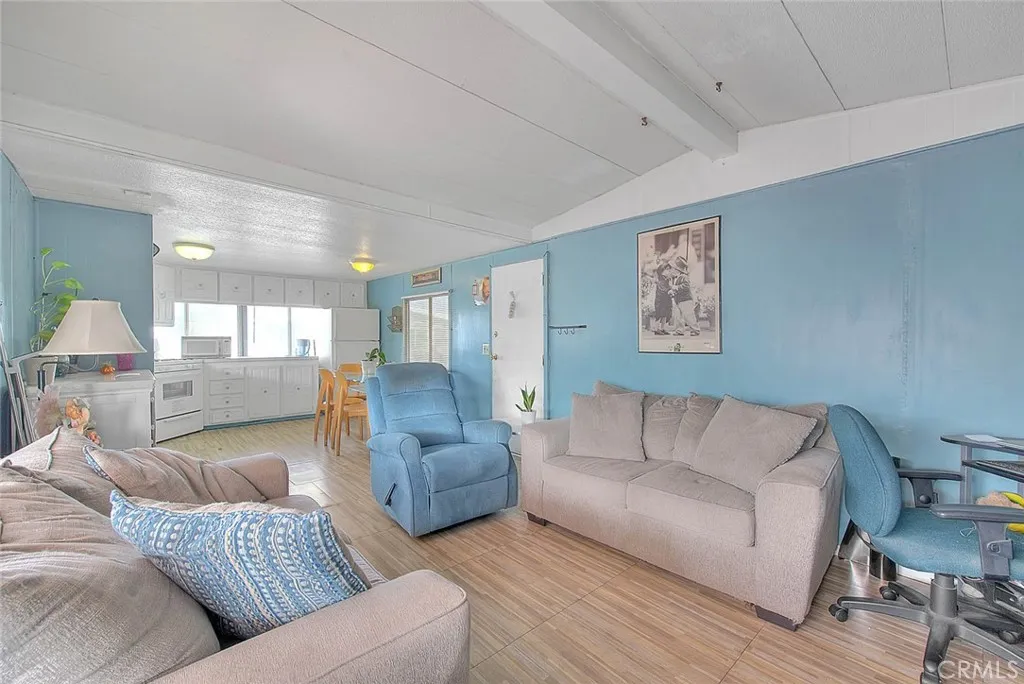 Additional image 6 of 17333 Valley Blvd Unit 15E, Fontana, CA 92335