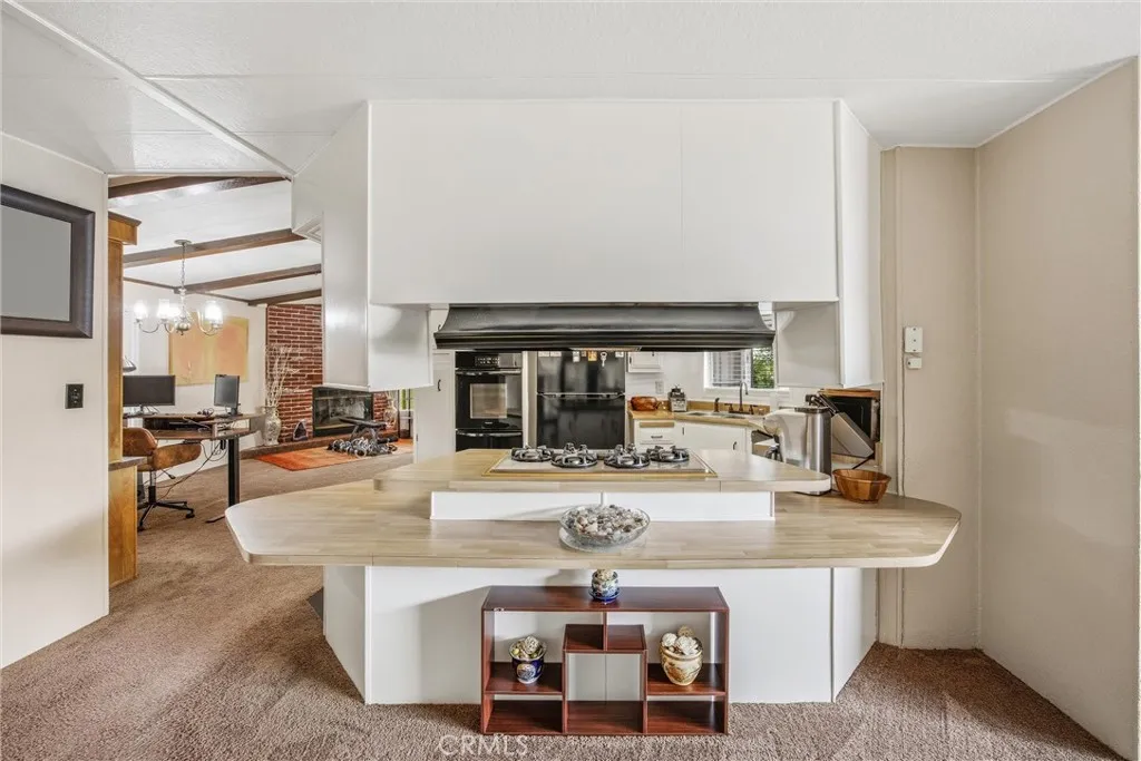 Additional image 17 of 929 E Foothill Boulevard Unit 15, Upland, CA 91786