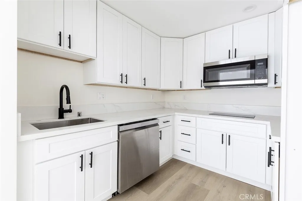 Additional image 84 of 19314 Valerio, Reseda, CA 91335