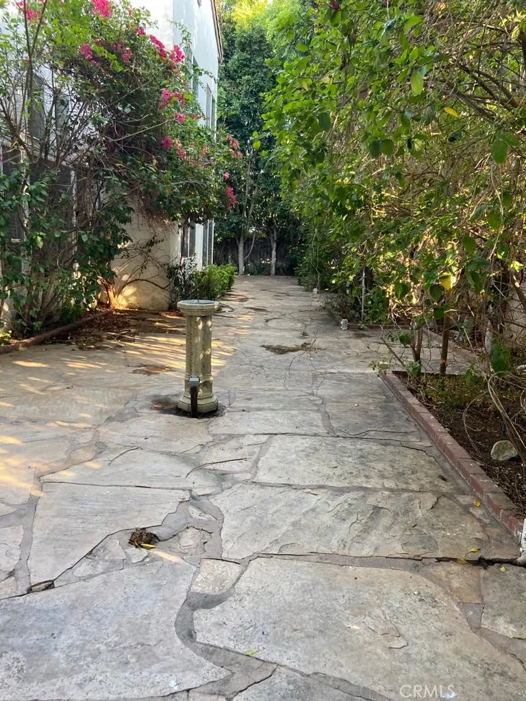 Additional image 67 of 10662 Chiquita Street, Studio City, CA 91602