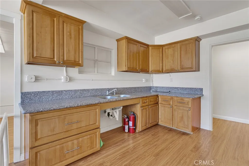 Additional image 71 of 943 W Holt Boulevard, Ontario, CA 91762