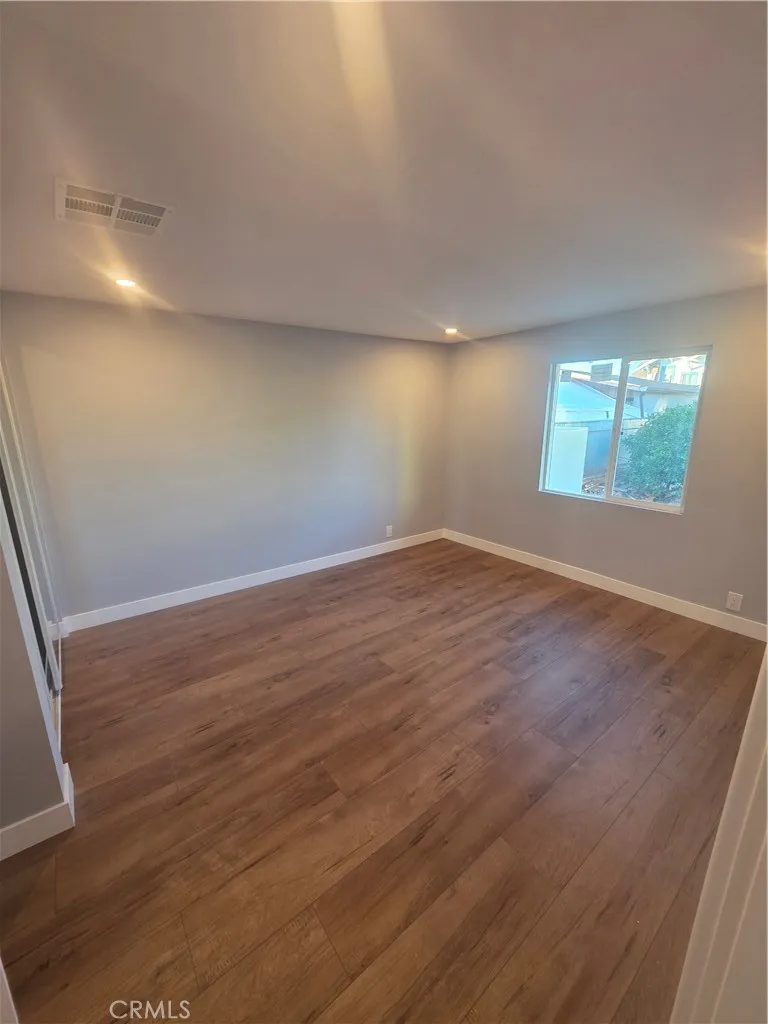 Additional image 27 of 401 E 61st St, Los Angeles, CA 90003