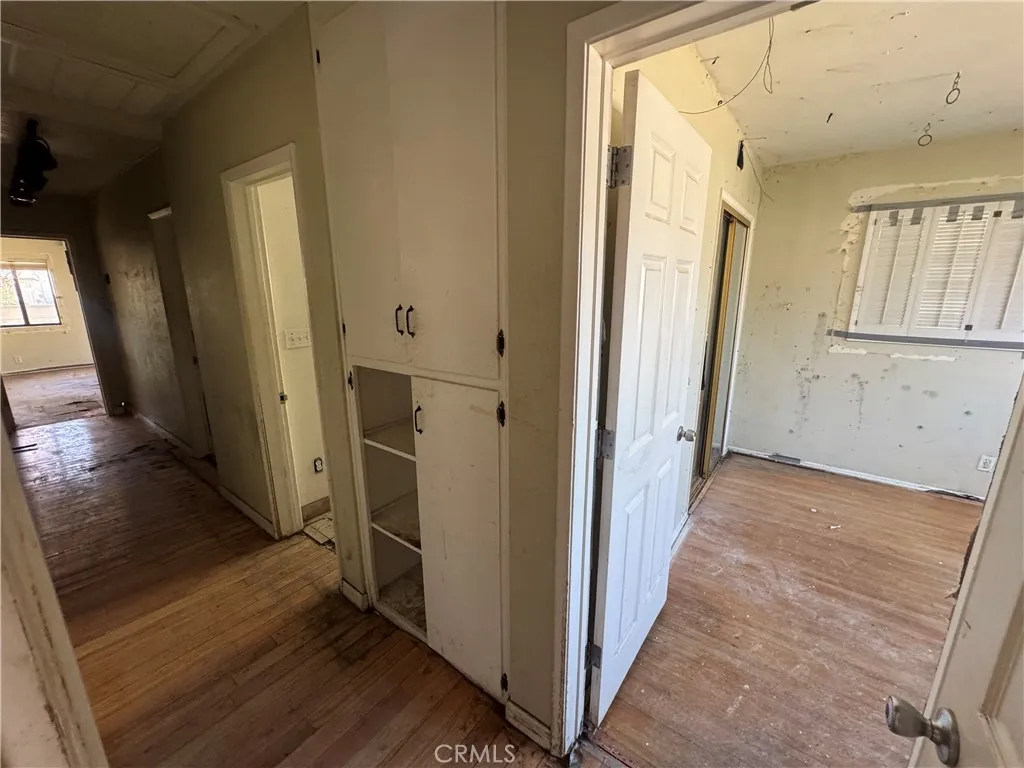 Additional image 81 of 6853 Willis Avenue, Van Nuys, CA 91405