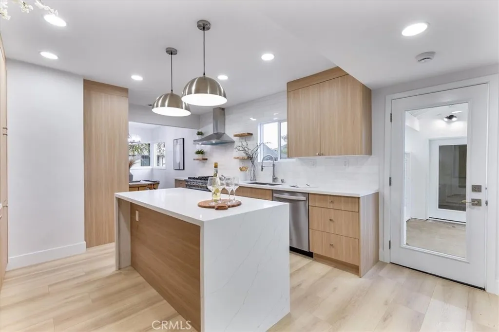 Additional image 28 of 3960 Verdugo View Drive, Los Angeles, CA 90065