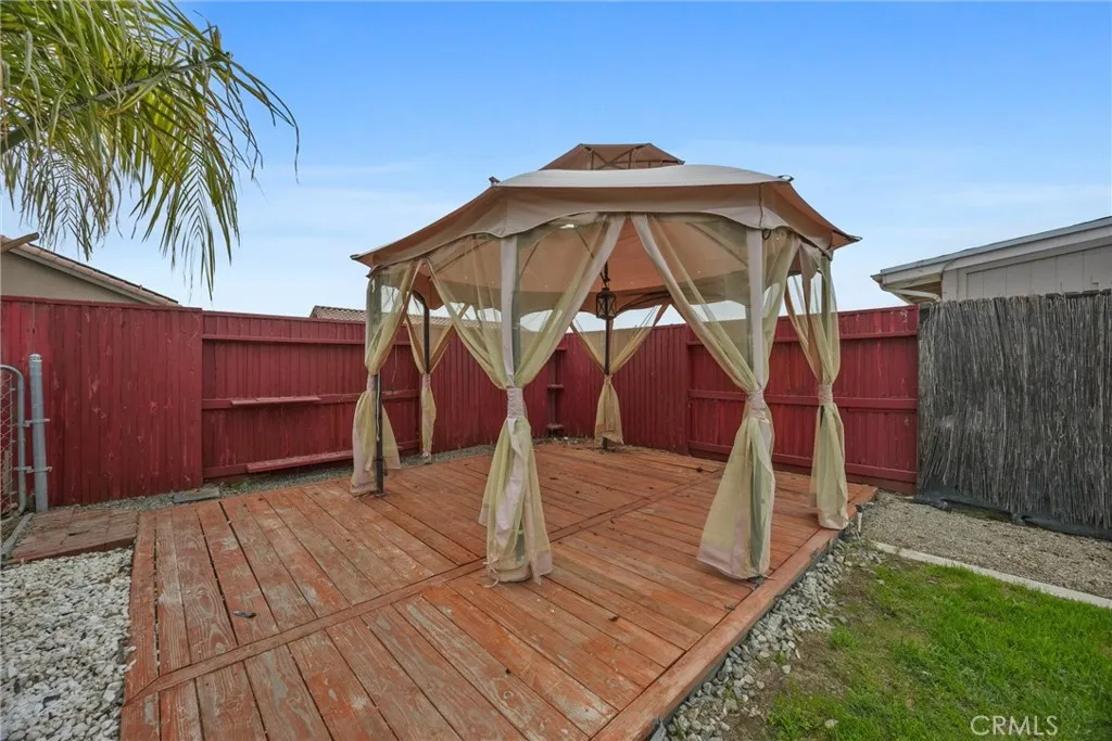 Additional image 42 of 5913 Hawthorn Tree Ln, Bakersfield, CA 93313