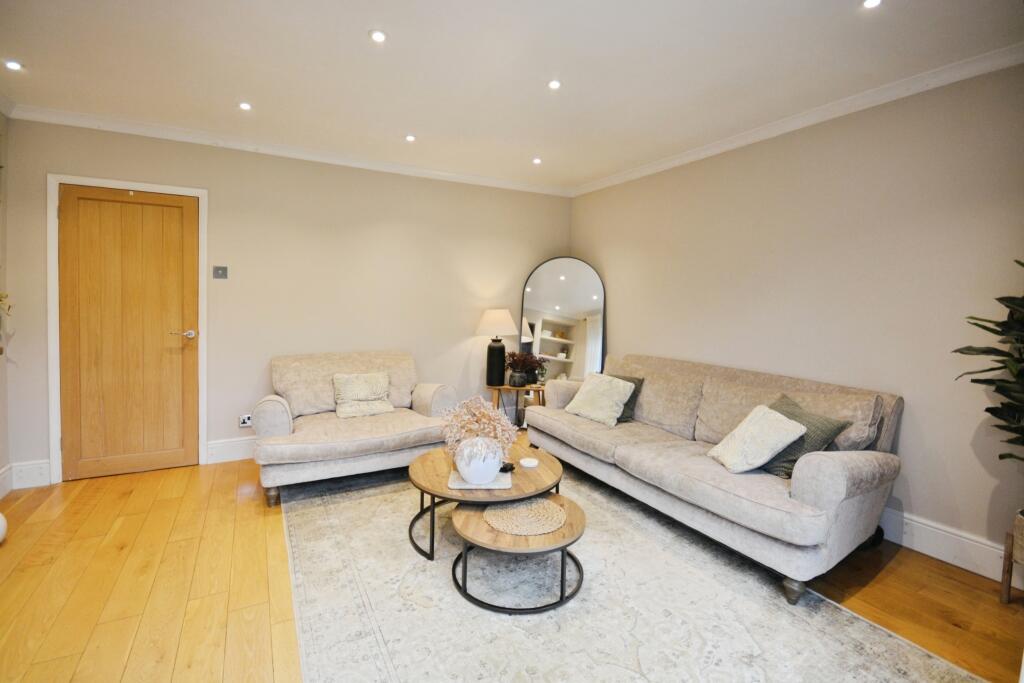 Additional image 5 of Holme Road, Hatfield, AL10