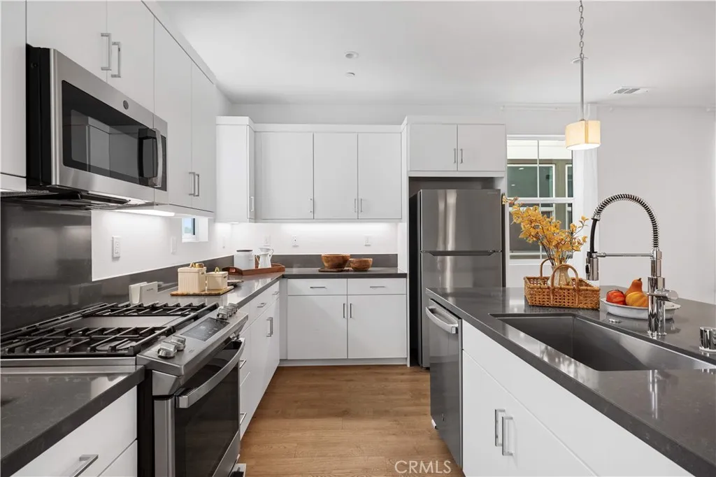 Additional image 50 of 119 jessup Way, Tustin, CA 92780