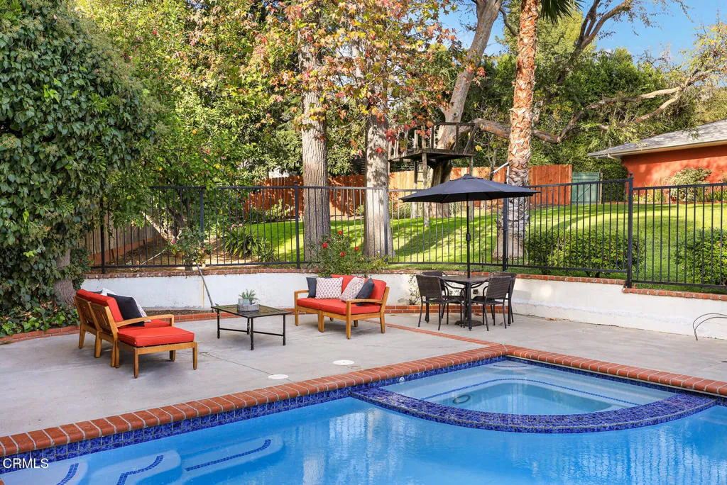 Additional image 122 of 1948 Ravista Lane, La Canada Flintridge, CA 91011