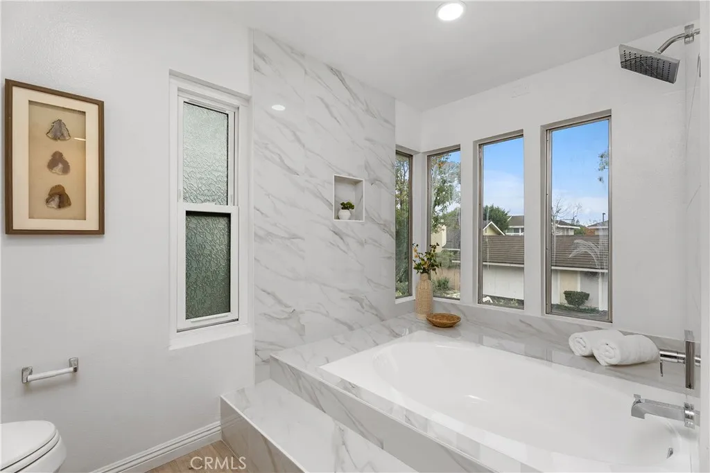 Additional image 24 of 16 E Yale Loop #28, Irvine, CA 92604