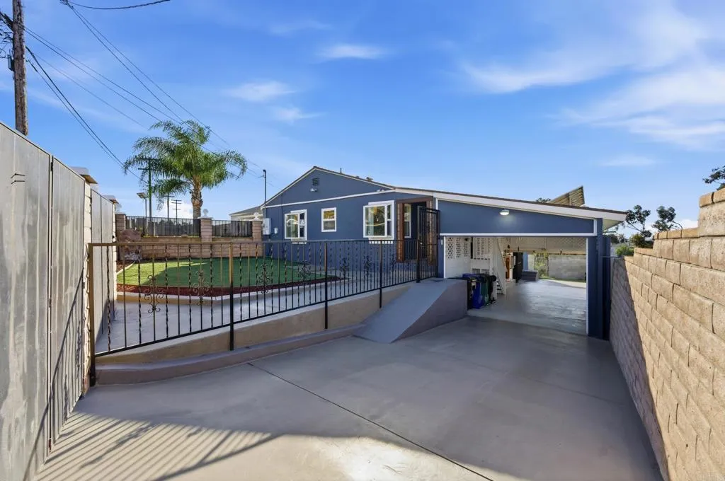 Additional image 93 of 962 Hanover Street, San Diego, CA 92114