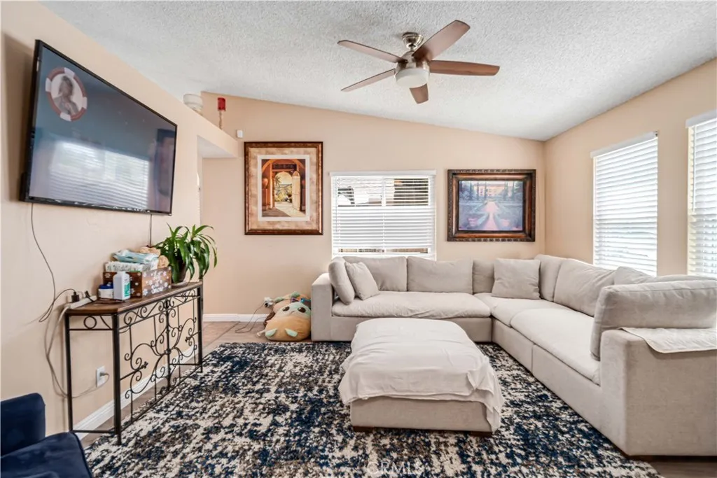 Additional image 43 of 1335 Samra Avenue, Lancaster, CA 93535