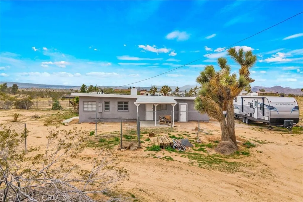 Additional image 2 of 57726 Starlight Mesa Road, Yucca Valley, CA 92284