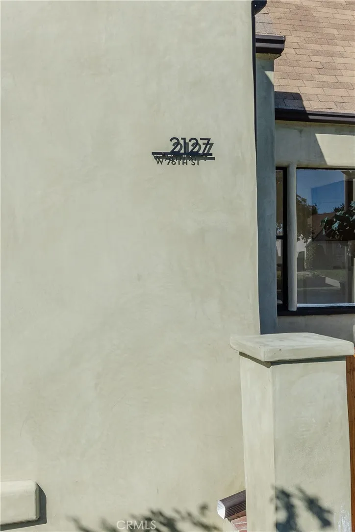 Additional image 101 of 2127 W 76th St, Los Angeles, CA 90047