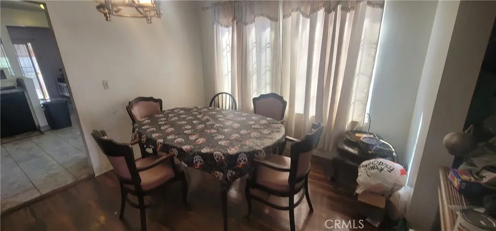 Additional image 4 of 2912 W 30th St, Los Angeles, CA 90018