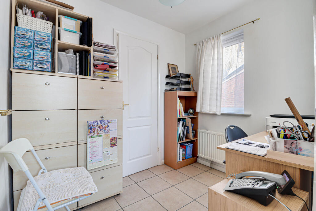 Additional image 8 of Cranbourne Drive, Harpenden, AL5