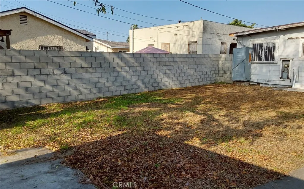 Additional image 57 of 824 W 74th St, Los Angeles, CA 90044