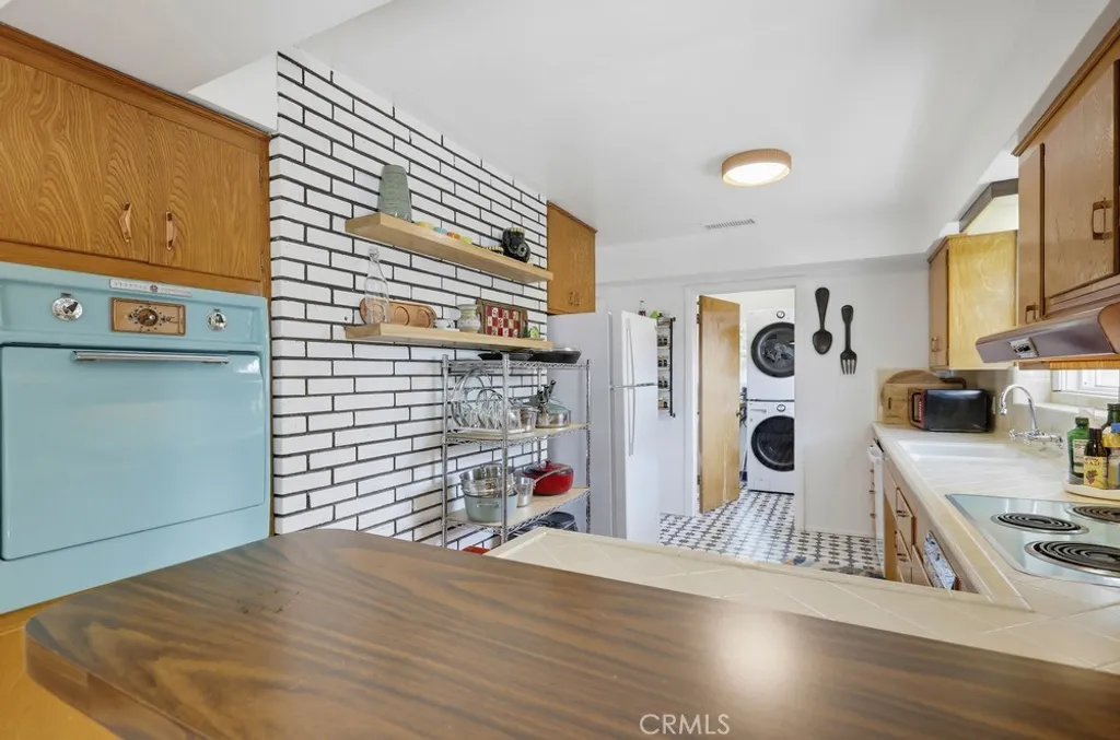 Additional image 20 of 1010 W 21st Street, Santa Ana, CA 92706