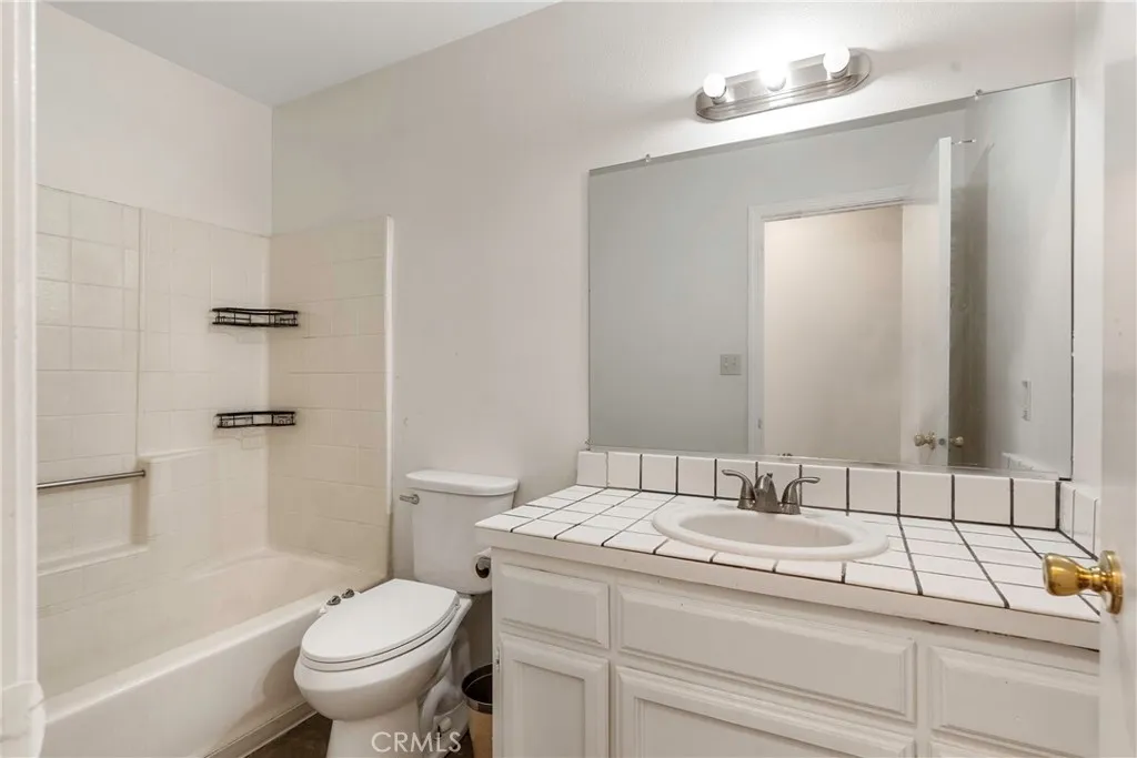 Additional image 19 of 2203 19th, Delano, CA 93215