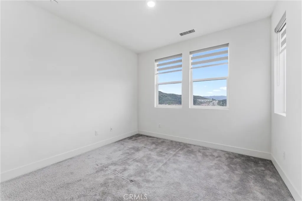 Additional image 28 of 19038 Carranza Ln, Saugus, CA 91350