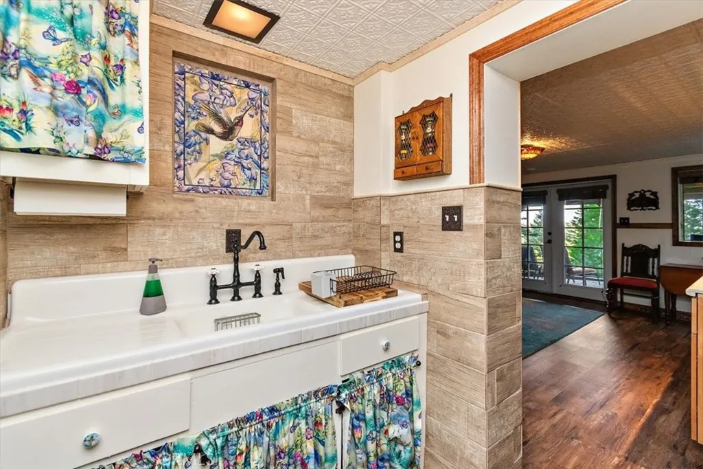 Additional image 106 of 329 Summit Road, Lake Arrowhead, CA 92352